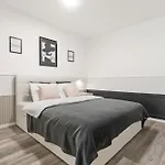 Cozy Premium With Free Parking! New! *