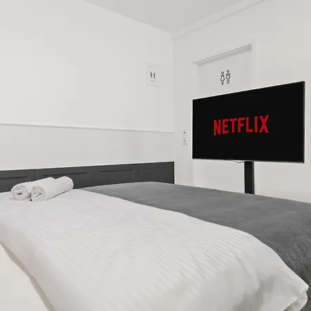 Cozy Premium With Free Parking! New! Apartmán