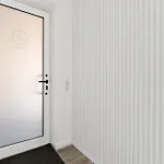 Cozy Premium With Free Parking! New! Daire Köln