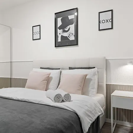Cozy Premium With Free Parking! New! Apartment *