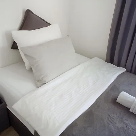 公寓 Cozy Premium With Free Parking! New!