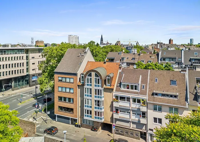 Cozy Premium With Free Parking! New! *