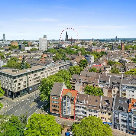 Cozy Premium With Free Parking! New! * Cologne